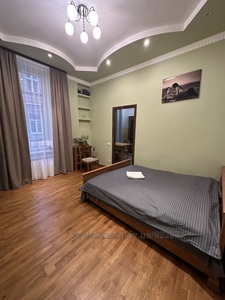 Rent an apartment, Polish, Krakivska-vul, Lviv, Galickiy district, id 4601570