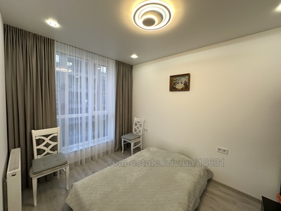 Buy an apartment, Pidstrigacha-Ya-akad-vul, Lviv, Frankivskiy district, id 4714694