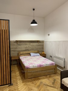 Rent an apartment, Kulisha-P-vul, Lviv, Galickiy district, id 3802593