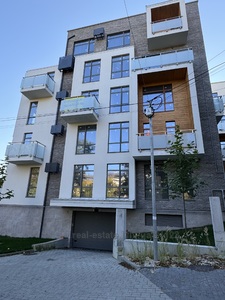 Buy an apartment, Karmanskogo-P-vul, Lviv, Galickiy district, id 4898010