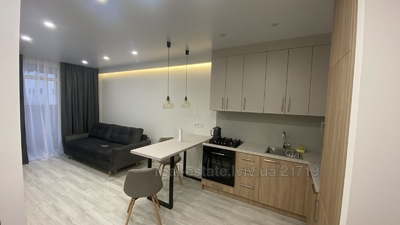 Rent an apartment, Topolna-vul, Lviv, Shevchenkivskiy district, id 4938429