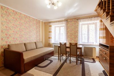 Buy an apartment, Austrian, Staroyevreyska-vul, Lviv, Galickiy district, id 4837963