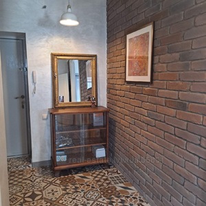 Rent an apartment, Stalinka, Yefremova-S-akad-vul, Lviv, Frankivskiy district, id 3719272