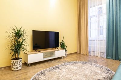 Rent an apartment, Krakivska-vul, Lviv, Galickiy district, id 5024859