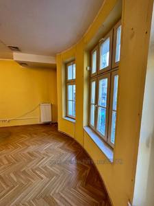 Commercial real estate for rent, Multifunction complex, Stariy-Rinok-pl, Lviv, Galickiy district, id 5043767