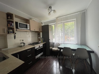 Rent an apartment, Czekh, Pulyuya-I-vul, Lviv, Frankivskiy district, id 4722500