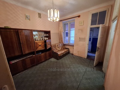 Buy an apartment, Stalinka, Donecka-vul, Lviv, Galickiy district, id 4644173