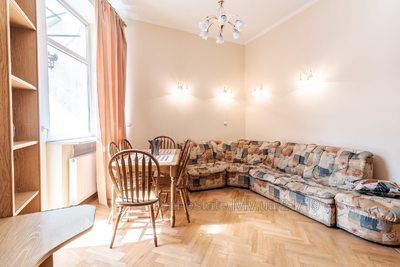 Rent an apartment, Shevchenka-T-prosp, Lviv, Galickiy district, id 5157292