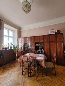 Buy an apartment, Building of the old city, Gonti-I-vul, Lviv, Galickiy district, id 4617435