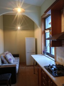 Rent an apartment, Mansion, Barvinskikh-vul, 14, Lviv, Galickiy district, id 5003190