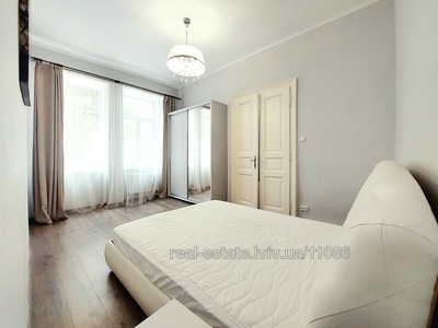 Rent an apartment, Austrian, Zelena-vul, Lviv, Galickiy district, id 4749941