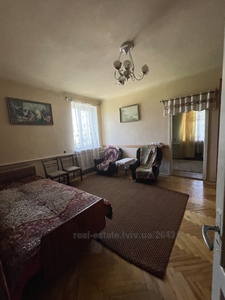 Rent an apartment, Building of the old city, Petlyuri-S-vul, Lviv, Frankivskiy district, id 4651231
