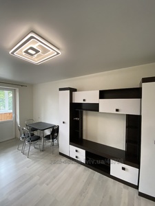 Rent an apartment, Hruschovka, Zelena-vul, Lviv, Sikhivskiy district, id 4708761