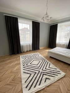 Rent an apartment, Lichakivska-vul, Lviv, Galickiy district, id 4536403