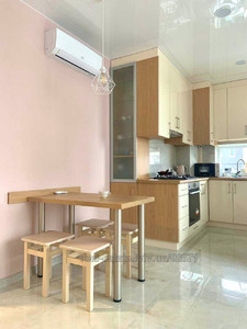 Rent an apartment, Truskavecka-vul, Lviv, Frankivskiy district, id 4737244