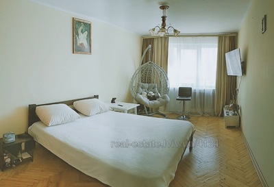 Buy an apartment, Hruschovka, Volodimira-Velikogo-vul, Lviv, Frankivskiy district, id 4835059