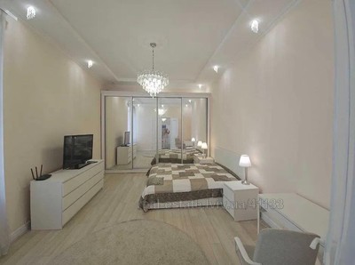 Rent an apartment, Austrian luxury, Levickogo-K-vul, Lviv, Lichakivskiy district, id 4709736