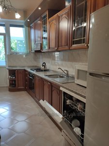 Rent an apartment, Polish suite, Piskova-vul, Lviv, Lichakivskiy district, id 4695017
