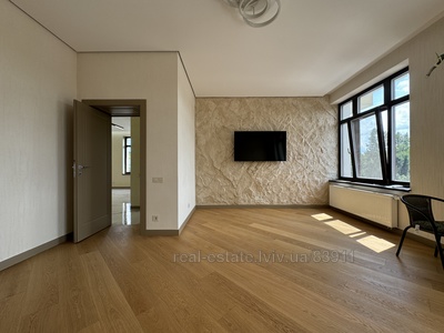 Buy an apartment, Karmanskogo-P-vul, Lviv, Galickiy district, id 4767278