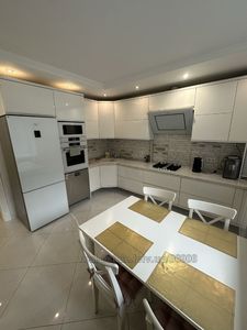 Rent an apartment, Pulyuya-I-vul, Lviv, Frankivskiy district, id 5008971