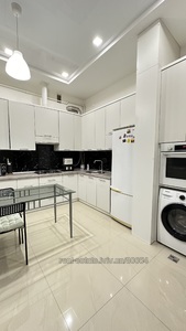 Rent an apartment, Austrian, Tarnavskogo-M-gen-vul, 15, Lviv, Galickiy district, id 4832923