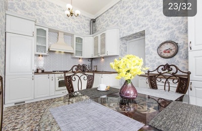 Rent an apartment, Teatralna-vul, Lviv, Galickiy district, id 4650247