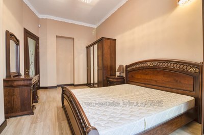 Buy an apartment, Austrian luxury, Saksaganskogo-P-vul, Lviv, Galickiy district, id 4721842