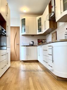 Rent an apartment, Austrian, Nekrasova-M-vul, Lviv, Lichakivskiy district, id 4739545