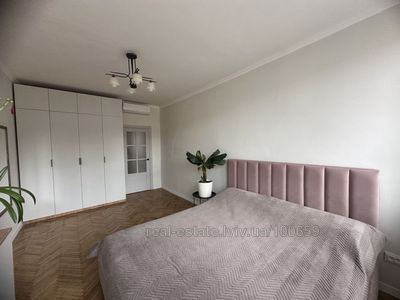 Buy an apartment, Geroiv-Maidanu-vul, Lviv, Galickiy district, id 4936277