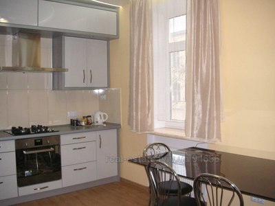 Rent an apartment, Lisenka-M-vul, Lviv, Galickiy district, id 4935758