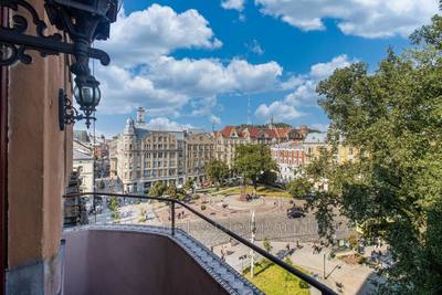 Rent an apartment, Building of the old city, Knyazya-Romana-vul, Lviv, Galickiy district, id 4873287