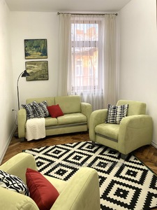 Rent an apartment, Austrian, Tugan-Baranovskogo-M-vul, Lviv, Galickiy district, id 5144027