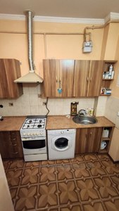 Rent an apartment, Polish, Khmelnickogo-B-vul, Lviv, Shevchenkivskiy district, id 4667185