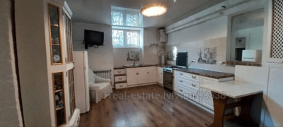 Rent an apartment, Polish, Konovalcya-Ye-vul, Lviv, Frankivskiy district, id 4700812