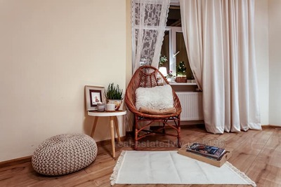 Rent an apartment, Austrian, Ustiyanovicha-M-vul, Lviv, Galickiy district, id 4657896