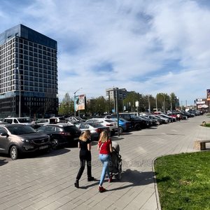 Зняти комерційну нерухомість, Фасадне з окремим входом, Стрийська вул., Львів, Франківський район, id 4820689