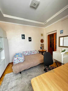 Rent an apartment, Khmelnickogo-B-vul, Lviv, Shevchenkivskiy district, id 4725537