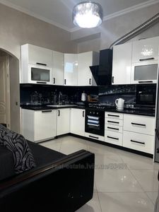 Rent an apartment, Barvinskikh-vul, Lviv, Lichakivskiy district, id 4984597