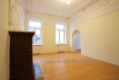 Buy an apartment, Austrian, Verkhratskogo-I-vul, Lviv, Galickiy district, id 4766531