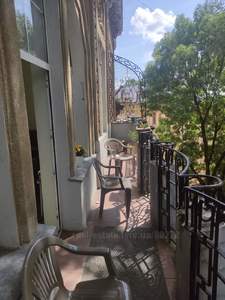 Rent an apartment, Austrian luxury, Levickogo-K-vul, Lviv, Lichakivskiy district, id 4710792