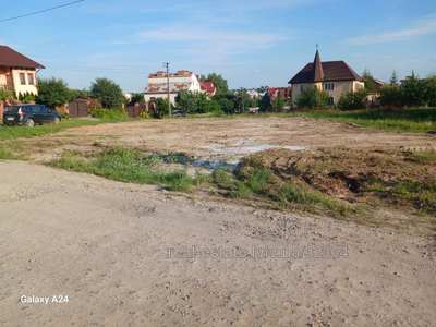 Buy a lot of land, центр, Ryasne-Rus'ke, Lvivska_miskrada district, id 4639136