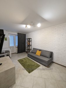 Rent an apartment, Czekh, Skorini-F-vul, 32, Lviv, Sikhivskiy district, id 4816875