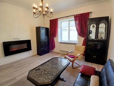 Rent an apartment, Stalinka, Antonovicha-V-vul, Lviv, Frankivskiy district, id 5154141