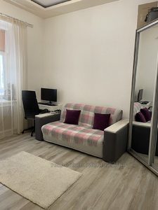 Rent an apartment, Austrian luxury, Golovackogo-Ya-vul, Lviv, Zaliznichniy district, id 4836936