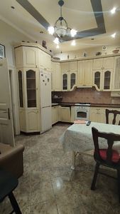 Rent an apartment, Austrian luxury, Kropivnickogo-M-pl, Lviv, Zaliznichniy district, id 4611623