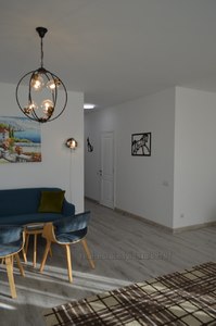 Rent an apartment, Nezalezhnosti-Ukrayini-vul, Bryukhovichi, Lvivska_miskrada district, id 4652602
