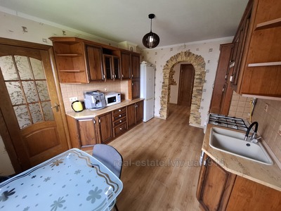 Rent a house, Shevchenka-vul, Porshna, Pustomitivskiy district, id 4812916