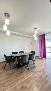 Rent an apartment, Pekarska-vul, Lviv, Galickiy district, id 5131079