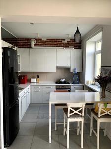 Rent an apartment, Austrian, Gogolya-M-vul, Lviv, Galickiy district, id 4624608