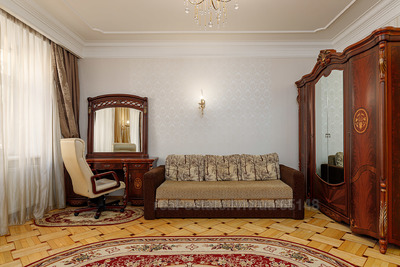 Rent an apartment, Austrian luxury, Rinok-pl, 2, Lviv, Galickiy district, id 5054360